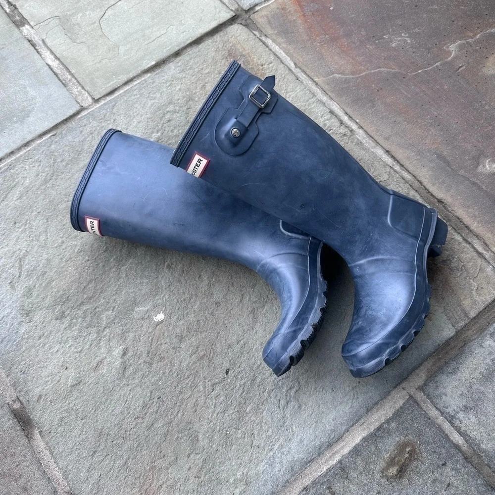 Hunter blue tall
